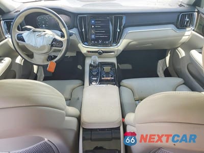 Zdjęcie 8 z 11 samochodu: 2021 VOLVO S60 T8 RECHARGE INSCRIPTION VIN:7JRBR0FL6MG119444 - miniatura