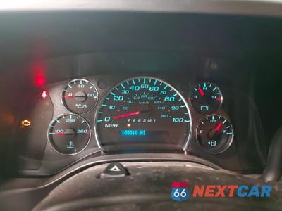 Zdjęcie 9 z 12 samochodu: 2018 GMC SAVANA 2500 DELIVERY VAN VIN:1GTW7AFG8J1910264 - miniatura