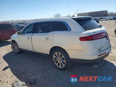 Drugie zdjęcie samochodu z przodu: 2014 LINCOLN TOWNHOUSE MKT VIN:2LMHJ5AT7EBL51421 - miniatura