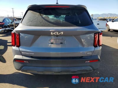 Zdjęcie 6 z 13 samochodu: 2023 KIA SORENTO LX VIN:5XYRGDLC3PG178893 - miniatura