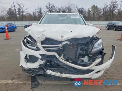 Piąte zdjęcie samochodu w środku: 2017 MERCEDES-BENZ GLE 350 4MATIC VIN:4JGDA5HB4HA975927 - miniatura