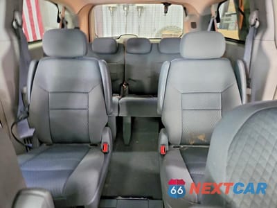 Zdjęcie 10 z 12 samochodu: 2010 CHRYSLER TOWN & COUNTRY TOURING VIN:2A4RR5DX7AR400480 - miniatura