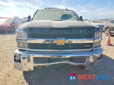 Piąte zdjęcie samochodu w środku: 2015 CHEVROLET SILVERADO K2500 HEAVY DUTY LTZ VIN:1GC1KWE83FF568992 - miniatura