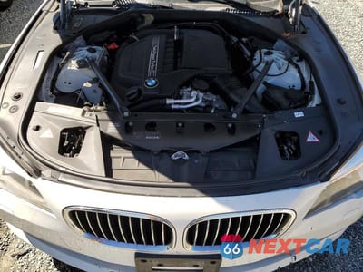 Zdjęcie 11 z 12 samochodu: 2013 BMW 740 LI VIN:WBAYE4C57DDW22626 - miniatura