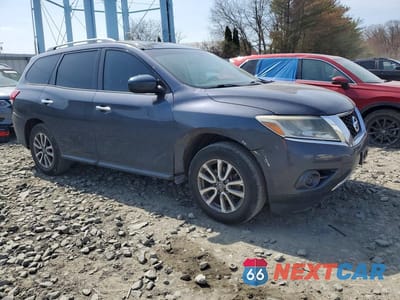 Czwarte zdjęcie samochodu z boku: 2014 NISSAN PATHFINDER SV VIN:5N1AR2MM7EC629811 - miniatura