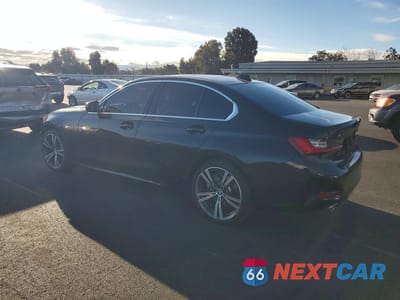 Drugie zdjęcie samochodu z przodu: 2021 BMW 330XI VIN:3MW5R7J08M8B60526 - miniatura