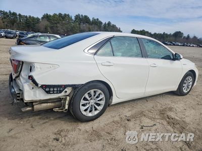 Trzecie zdjęcie samochodu z tyłu: 2017 TOYOTA CAMRY VIN:4T1BD1FKXHU205577 - miniatura