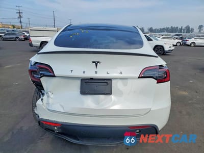 Zdjęcie 6 z 13 samochodu: 2025 TESLA MODEL Y VIN:7SAYGDED8SF270764 - miniatura