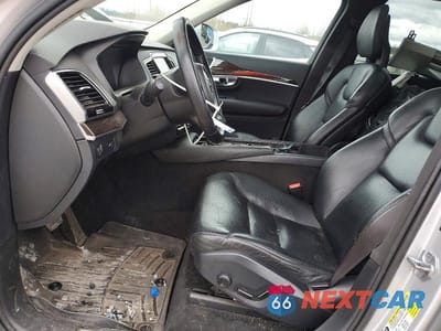 Zdjęcie 7 z 13 samochodu: 2016 VOLVO XC90 T6 VIN:YV4A22PK9G1094835 - miniatura