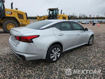Trzecie zdjęcie samochodu z tyłu: 2020 NISSAN ALTIMA 2.5 S VIN:1N4BL4BV7LC213598 - miniatura
