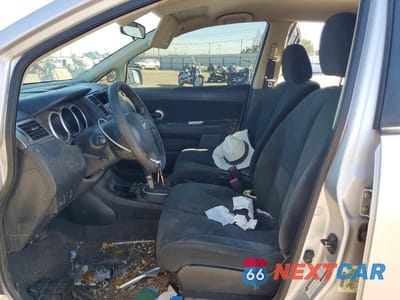 Zdjęcie 7 z 12 samochodu: 2011 NISSAN VERSA 1.8 S VIN:3N1BC1CP3BL369362 - miniatura
