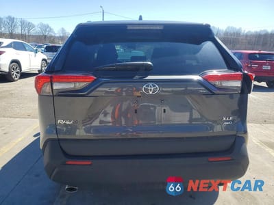 Zdjęcie 6 z 13 samochodu: 2025 TOYOTA RAV4 XLE VIN:2T3P1RFV8SW554226 - miniatura