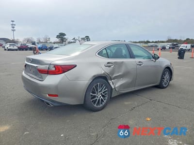 Trzecie zdjęcie samochodu z tyłu: 2016 LEXUS ES350 VIN:58ABK1GG1GU031938 - miniatura