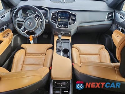 Zdjęcie 8 z 13 samochodu: 2022 VOLVO XC90 T6 INSCRIPTION VIN:YV4A22PL2N1868123 - miniatura
