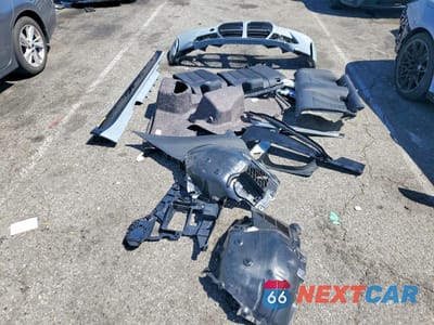 Zdjęcie 12 z 13 samochodu: 2026 BMW M4 COMPETITION VIN:WBS33HK03TCV53835 - miniatura