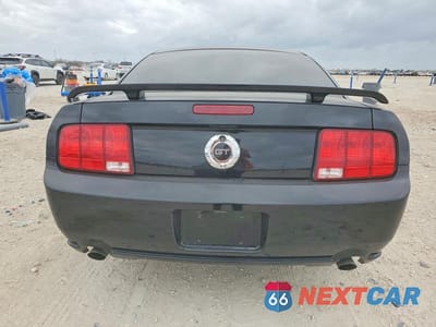 Zdjęcie 6 z 12 samochodu: 2005 FORD MUSTANG GT VIN:1ZVHT82H655185822 - miniatura