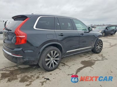 Trzecie zdjęcie samochodu z tyłu: 2023 VOLVO XC90 PLUS VIN:YV4062PN4P1991281 - miniatura