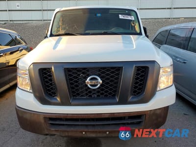 Piąte zdjęcie samochodu w środku: 2020 NISSAN NV 1500 S - CARGO VAN VIN:1N6BF0KMXLN809565 - miniatura