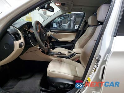 Zdjęcie 7 z 13 samochodu: 2014 BMW X1 XDRIVE35I VIN:WBAVM5C53EVV92483 - miniatura