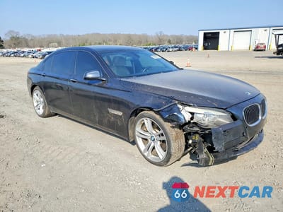 Czwarte zdjęcie samochodu z boku: 2011 BMW 750 LI VIN:WBAKB8C52BCY65057 - miniatura