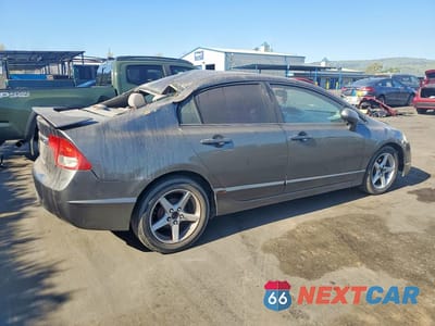 Trzecie zdjęcie samochodu z tyłu: 2011 HONDA CIVIC LX VIN:2HGFA1F52BH307833 - miniatura