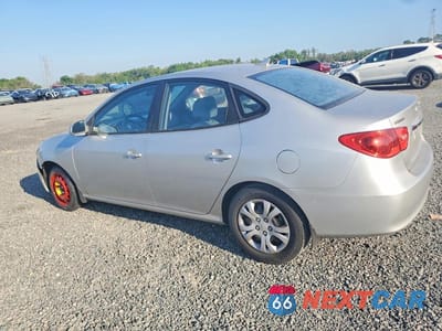 Drugie zdjęcie samochodu z przodu: 2010 HYUNDAI ELANTRA GLS VIN:KMHDU4AD3AU202612 - miniatura