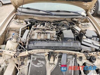 Zdjęcie 11 z 13 samochodu: 2001 MAZDA 626 ES VIN:1YVGF22CX15214105 - miniatura