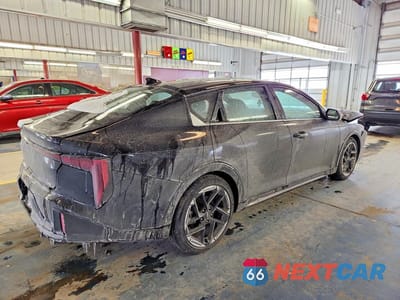 Trzecie zdjęcie samochodu z tyłu: 2025 KIA K4 GT-LINE VIN:3KPFW4DE0SE038733 - miniatura