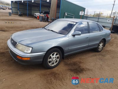 1995 TOYOTA AVALON XLS 4T1GB11E3SU012479 - główne zdjęcie licytacji z USA - miniatura