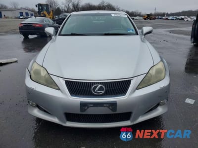 Piąte zdjęcie samochodu w środku: 2010 LEXUS IS 250C BASE VIN:JTHFF2C24A2504251 - miniatura