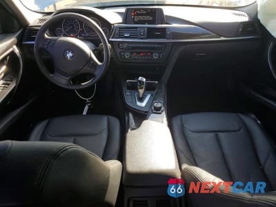 Zdjęcie 8 z 12 samochodu: 2015 BMW 320 I VIN:WBA3B1G59FNT64621 - miniatura