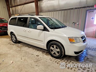 Czwarte zdjęcie samochodu z boku: 2010 DODGE GRAND CARAVAN VIN:2D4RN5DX2AR140574 - miniatura