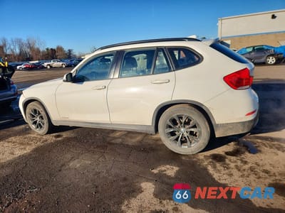 Drugie zdjęcie samochodu z przodu: 2013 BMW X1 XDRIVE28I VIN:WBAVL1C5XDVR82426 - miniatura