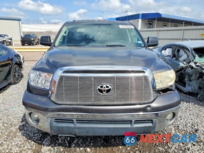 Piąte zdjęcie samochodu w środku: 2011 TOYOTA TUNDRA GRADE VIN:5TFEM5F19BX021513 - miniatura