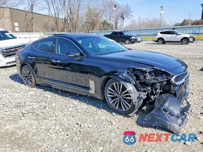 Czwarte zdjęcie samochodu z boku: 2019 KIA STINGER BASE VIN:KNAE15LA9K6066869 - miniatura