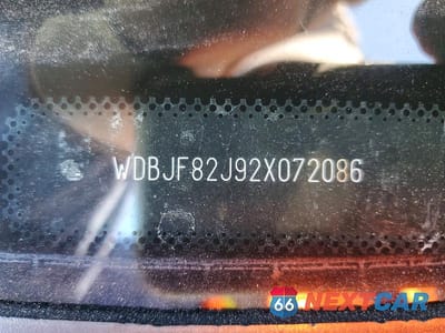 Zdjęcie 13 z 13 samochodu: 2002 MERCEDES-BENZ E 320 4MATIC VIN:WDBJF82J92X072086 - miniatura