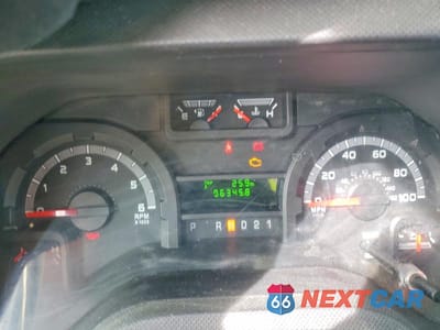 Zdjęcie 9 z 12 samochodu: 2012 FORD E150 UTILITY / SERVICE VAN VIN:1FTNE1EW9CDA88523 - miniatura