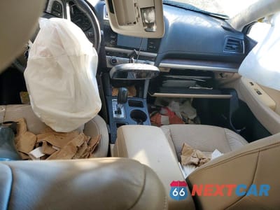 Zdjęcie 8 z 12 samochodu: 2016 SUBARU OUTBACK 2.5I LIMITED VIN:4S4BSAJC6G3276544 - miniatura