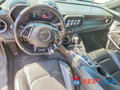 Zdjęcie 8 z 12 samochodu: 2016 CHEVROLET CAMARO SS VIN:1G1FH1R72G0143639 - miniatura