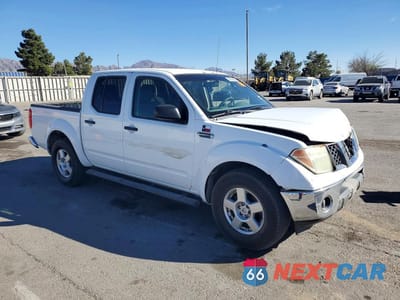 Czwarte zdjęcie samochodu z boku: 2008 NISS FRONTIER VIN:1N6AD07U08C415456 - miniatura