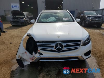 Piąte zdjęcie samochodu w środku: 2019 MERCEDES-BENZ GLC 350E VIN:WDC0G5EB1KF617713 - miniatura