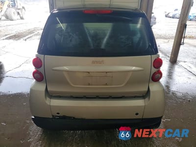 Zdjęcie 6 z 11 samochodu: 2008 SMART FORTWO PURE VIN:WMEEJ31X38K150752 - miniatura