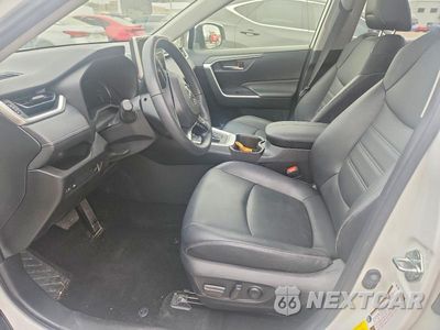 Zdjęcie 7 z 13 samochodu: 2023 TOYOTA RAV4 XLE PREMIUM VIN:JTMC1RFV2PD112285 - miniatura