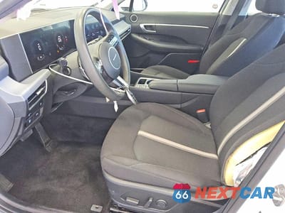 Zdjęcie 7 z 13 samochodu: 2025 HYUNDAI SONATA SEL VIN:KMHL64JA6SA464462 - miniatura