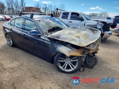 Czwarte zdjęcie samochodu z boku: 2017 BMW 330 XI VIN:WBA8D9G31HNU62039 - miniatura