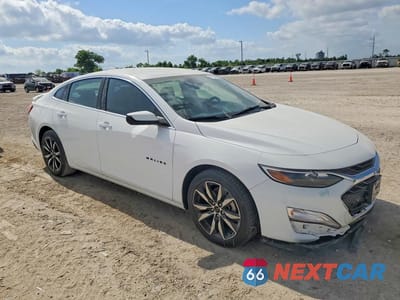 Czwarte zdjęcie samochodu z boku: 2024 CHEVROLET MALIBU RS VIN:1G1ZG5ST1RF190711 - miniatura