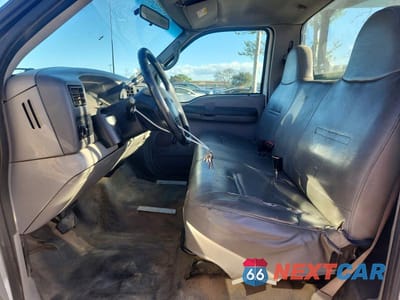 Zdjęcie 7 z 12 samochodu: 2001 FORD F250 SUPER DUTY UTILITY / SERVICE TRUCK VIN:1FTNF20L91EB72977 - miniatura