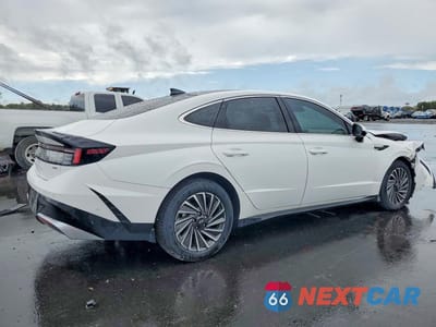 Trzecie zdjęcie samochodu z tyłu: 2025 HYUNDAI SONATA HYBRID LIMITED VIN:KMHL54JJ1SA128205 - miniatura