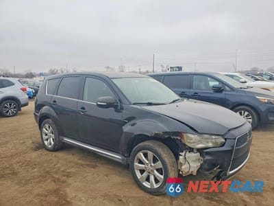Czwarte zdjęcie samochodu z boku: 2011 MITSUBISHI OUTLANDER XLS VIN:JA4JS4AX5BU036824 - miniatura