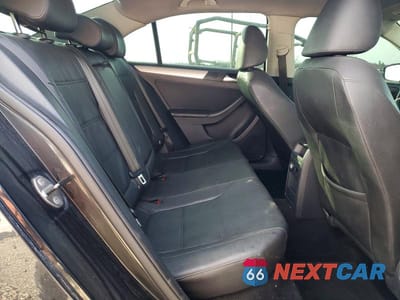 Zdjęcie 10 z 11 samochodu: 2012 VOLKSWAGEN JETTA TDI VIN:3VWLL7AJ0CM016475 - miniatura